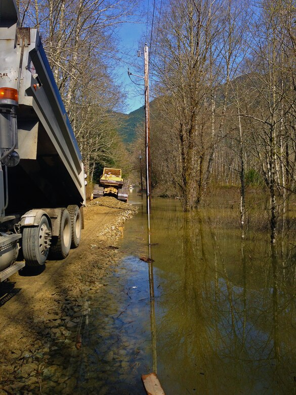 Army Corps To Assist Snohomish County With Temporary Berm At SR530